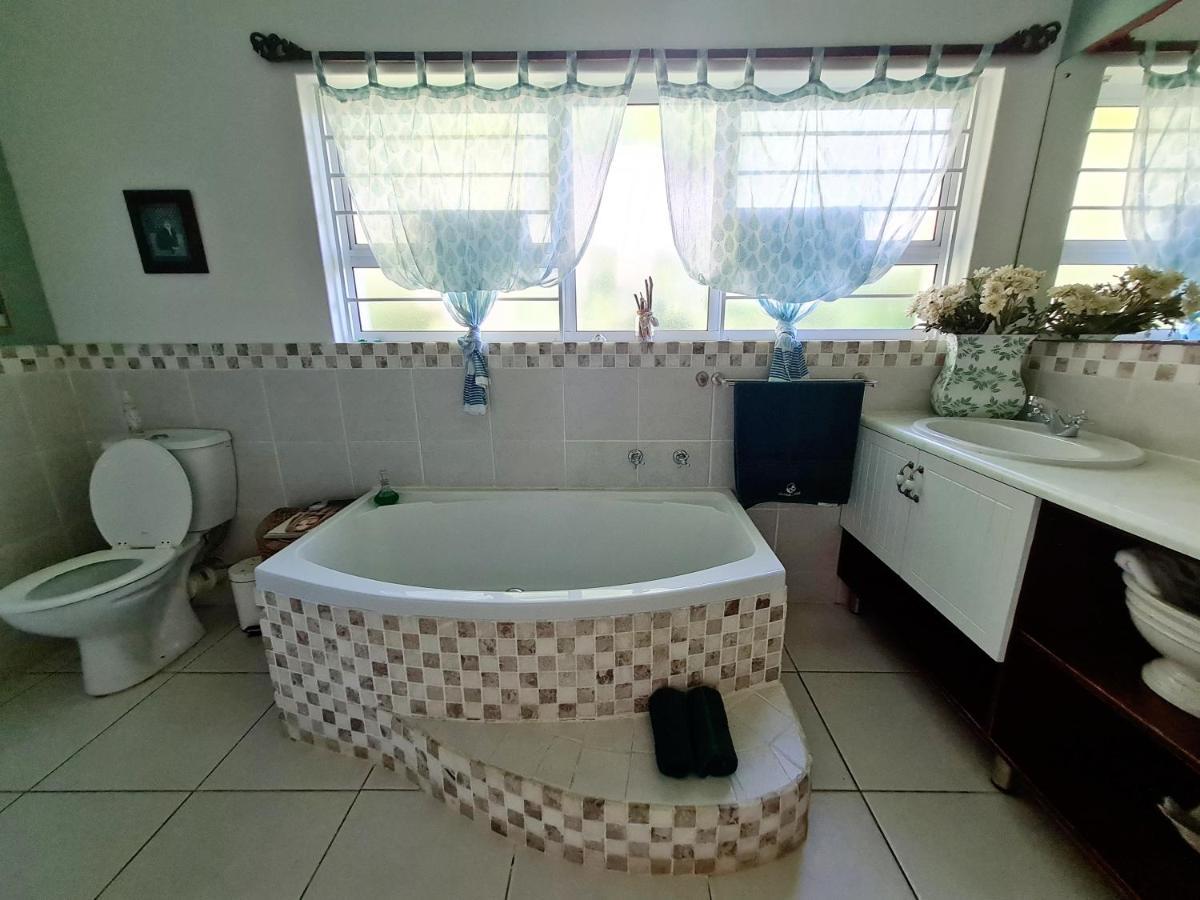 Shaka'S Seat Guesthouse Ballito Buitenkant foto