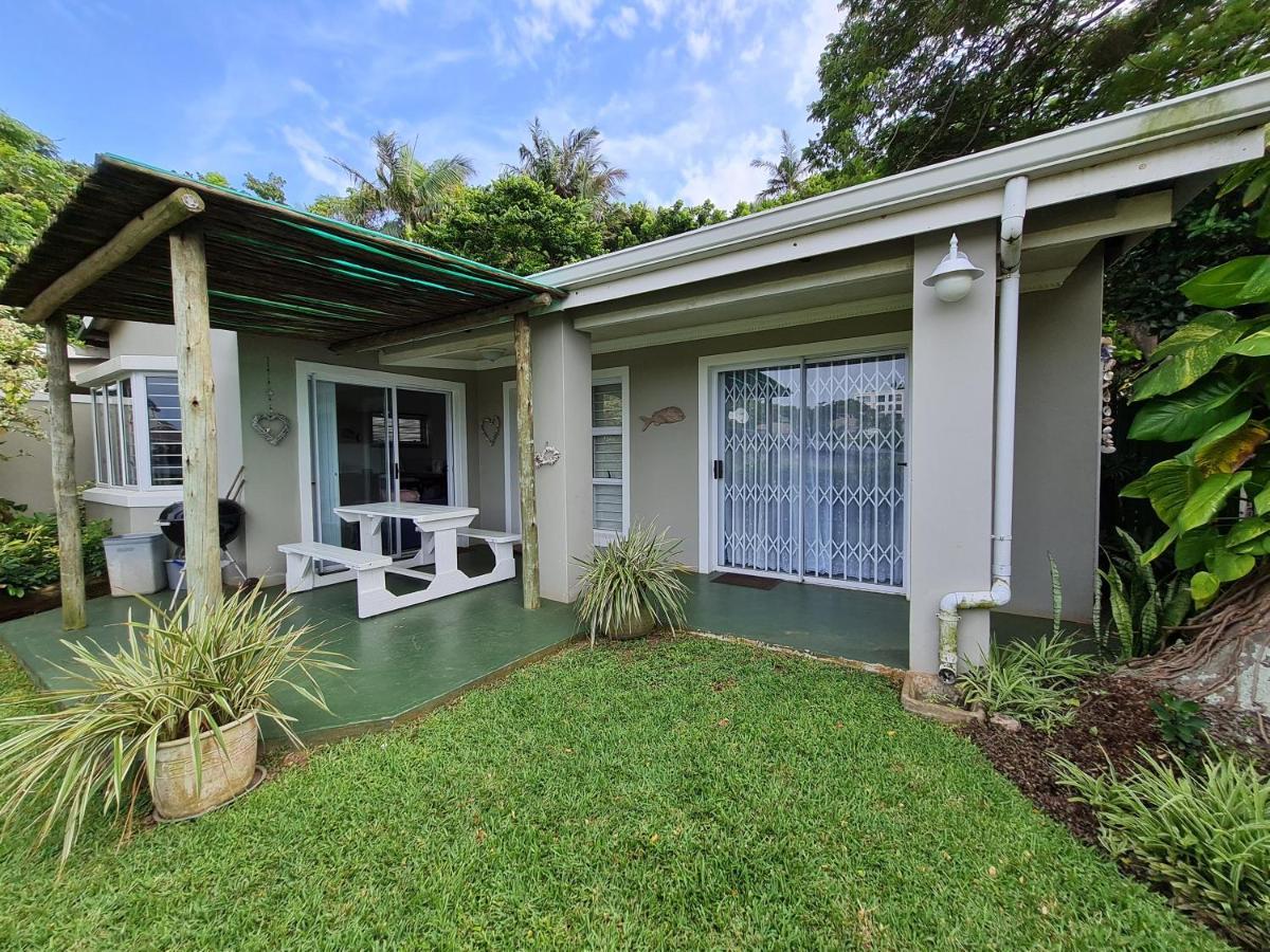 Shaka'S Seat Guesthouse Ballito Buitenkant foto